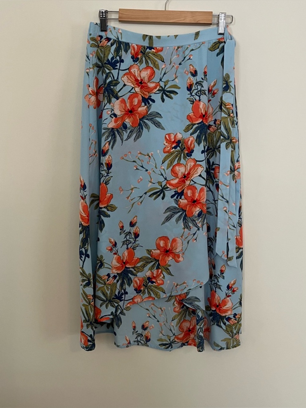 Blue floral faux wrap elastic waist skirt M
